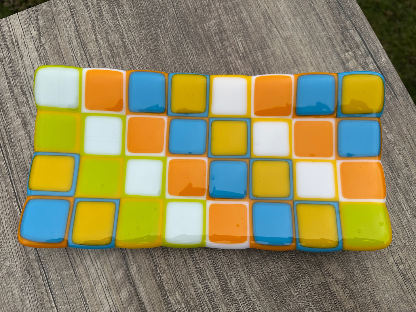 Platter, Araby, Deepwell Colours