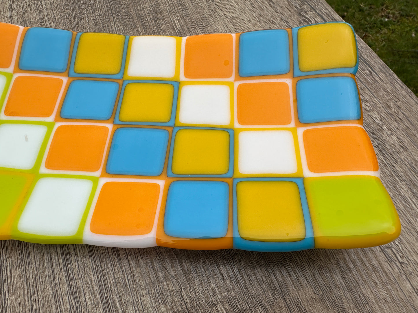 Platter, Araby, Deepwell Colours